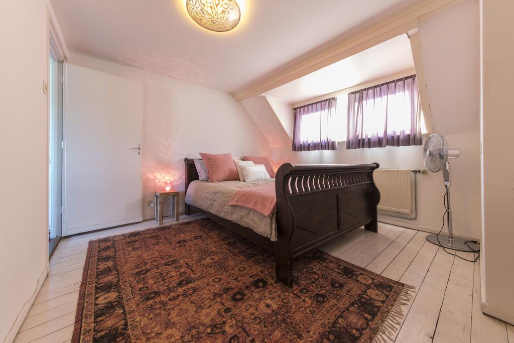 Villa Dirkzwager Schiedam Luaran gambar
